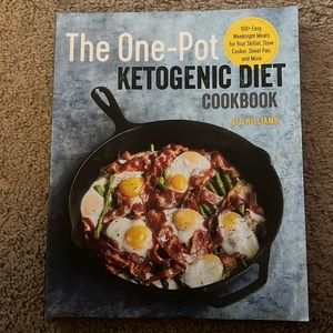 One-Pot Ketogenic Diet Cookbook - barely used